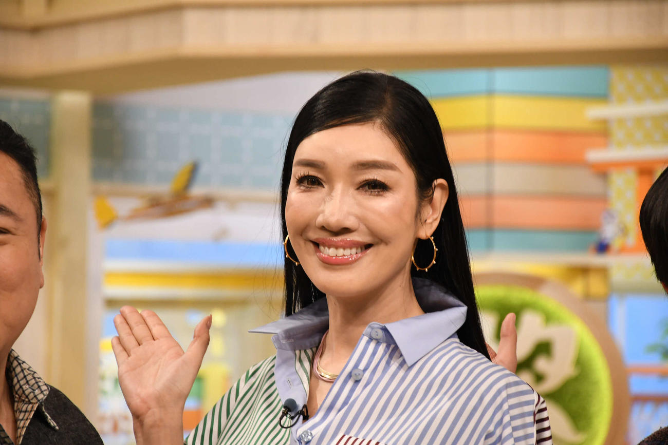 「サタプラ」に出演するアンミカ（撮影・阪口孝志）