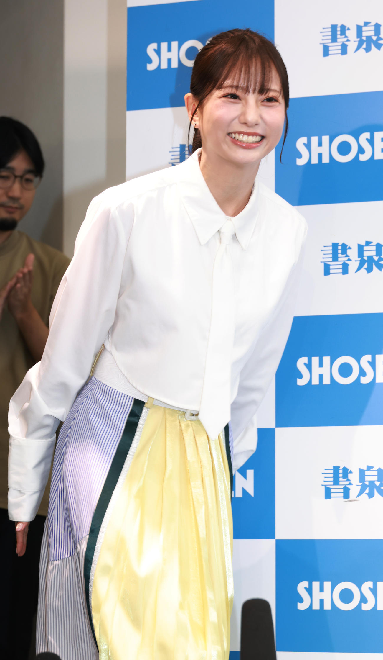 都内で写真集発売記念会見を行った林祐衣（撮影・中島郁夫）