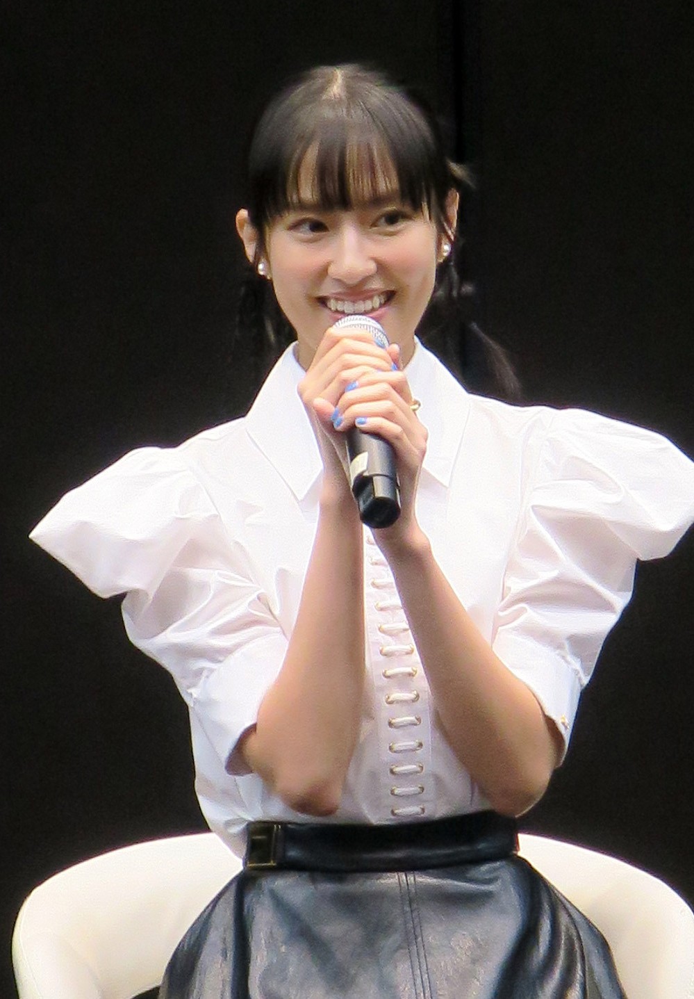 テレビ東京系ドラマ24「ひと夏の共犯者」記者会見に登場した恒松祐里