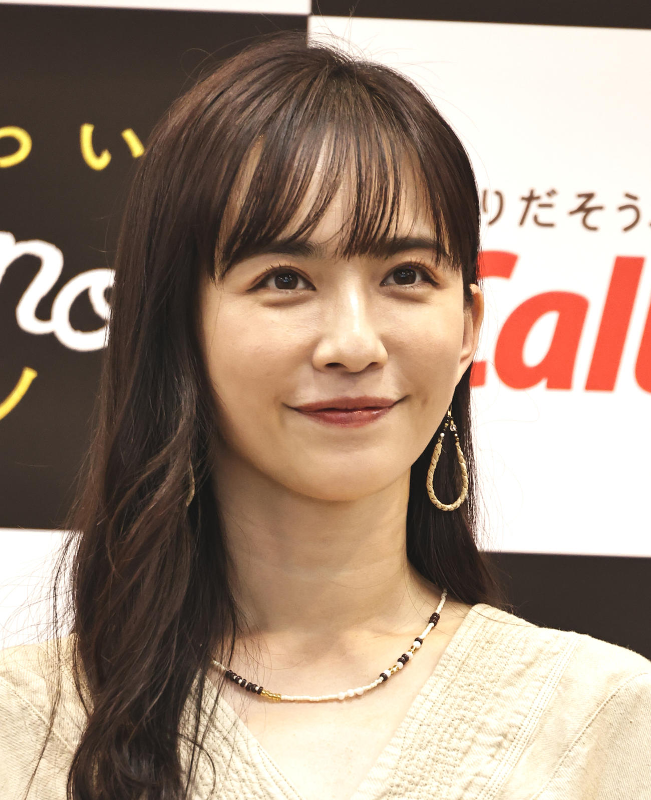 新商品発表会を行った優木まおみ（撮影・中島郁夫）