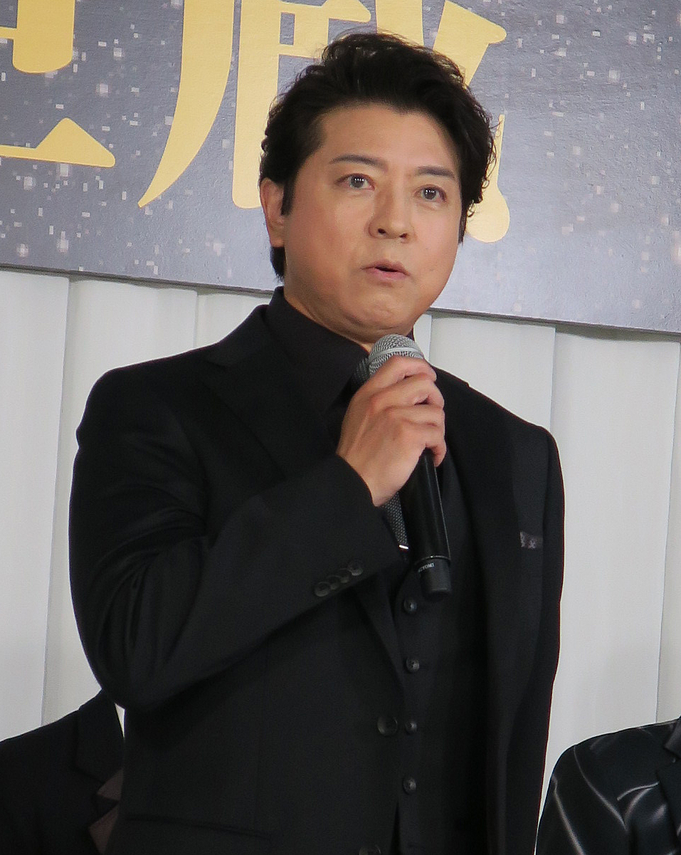 主演舞台「忠臣蔵」制作発表会で意気込みを語る上川隆也