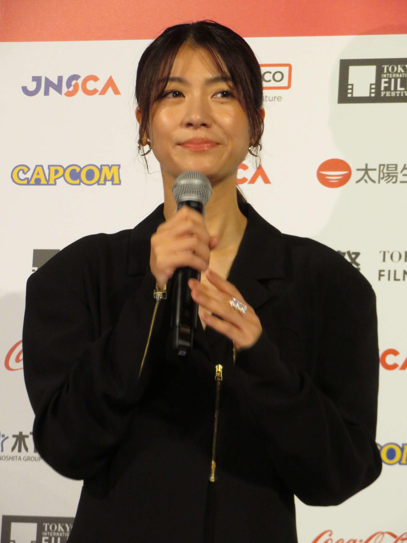 東京国際映画祭ラインナップ発表記者会見に登壇した、フェスティバル・ナビゲーターの瀧内公美（撮影・村上幸将）