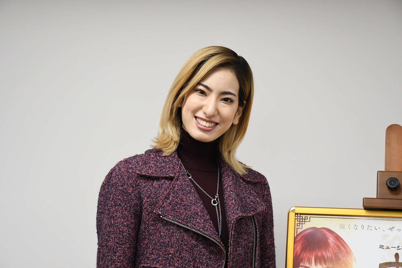 ミュージカル「十二国記　－月の影　影の海－」への意気込みを語った柚香光（撮影・阪口孝志）