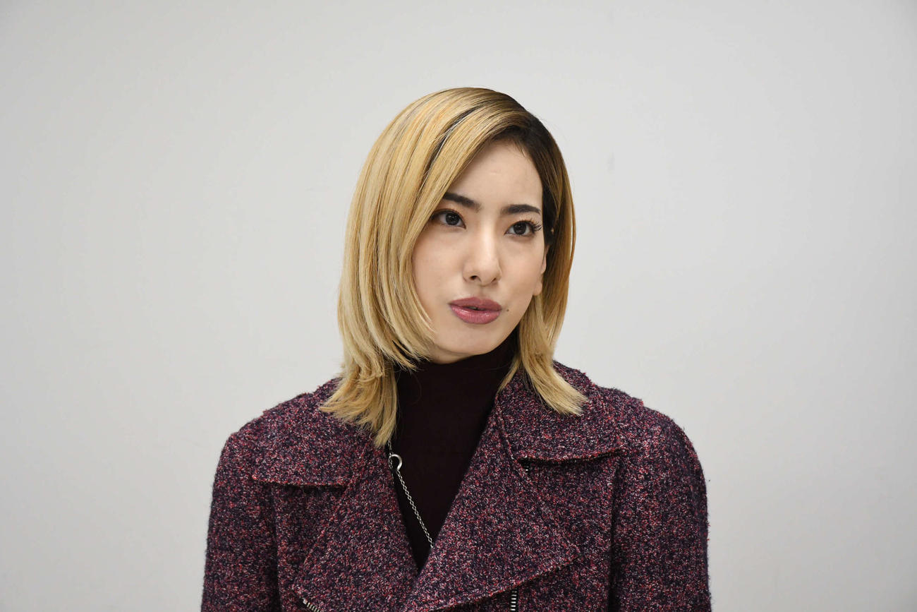 ミュージカル「十二国記　－月の影　影の海－」への意気込みを語った柚香光（撮影・阪口孝志）