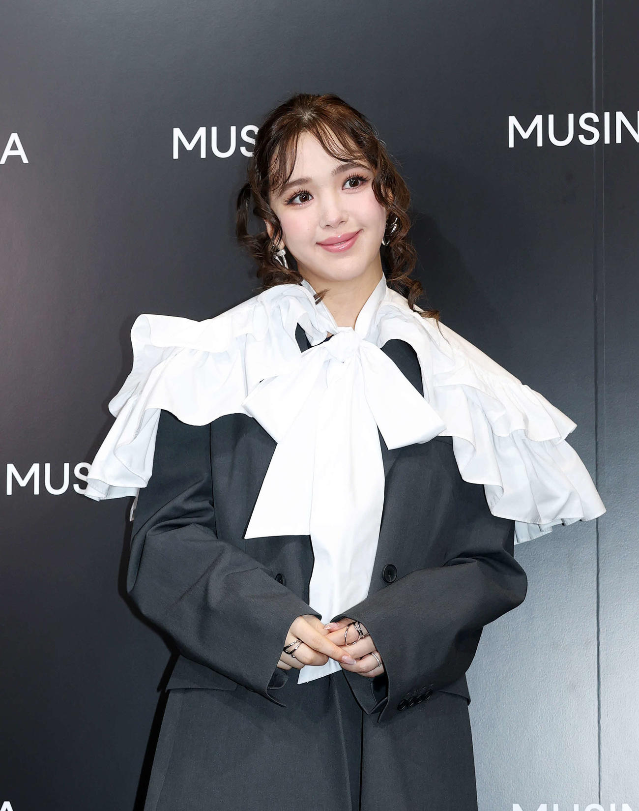 「MUSINSA TOKYO POP－UP STORE 2025」オープニングイベントに臨む藤田ニコル（撮影・鈴木正人）