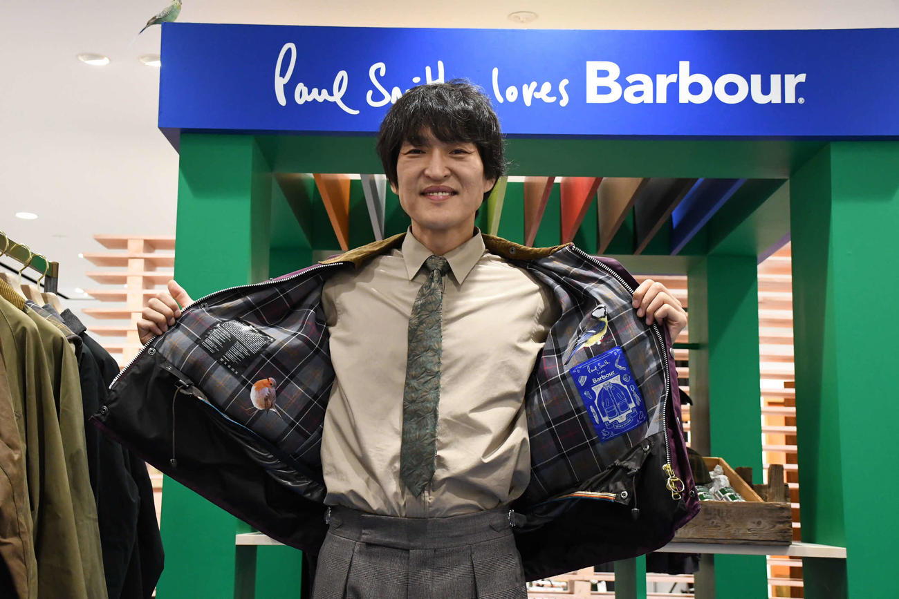 「Paul Smith Loves Barbour」の記者発表会に出席した千原ジュニア（撮影・阪口孝志）