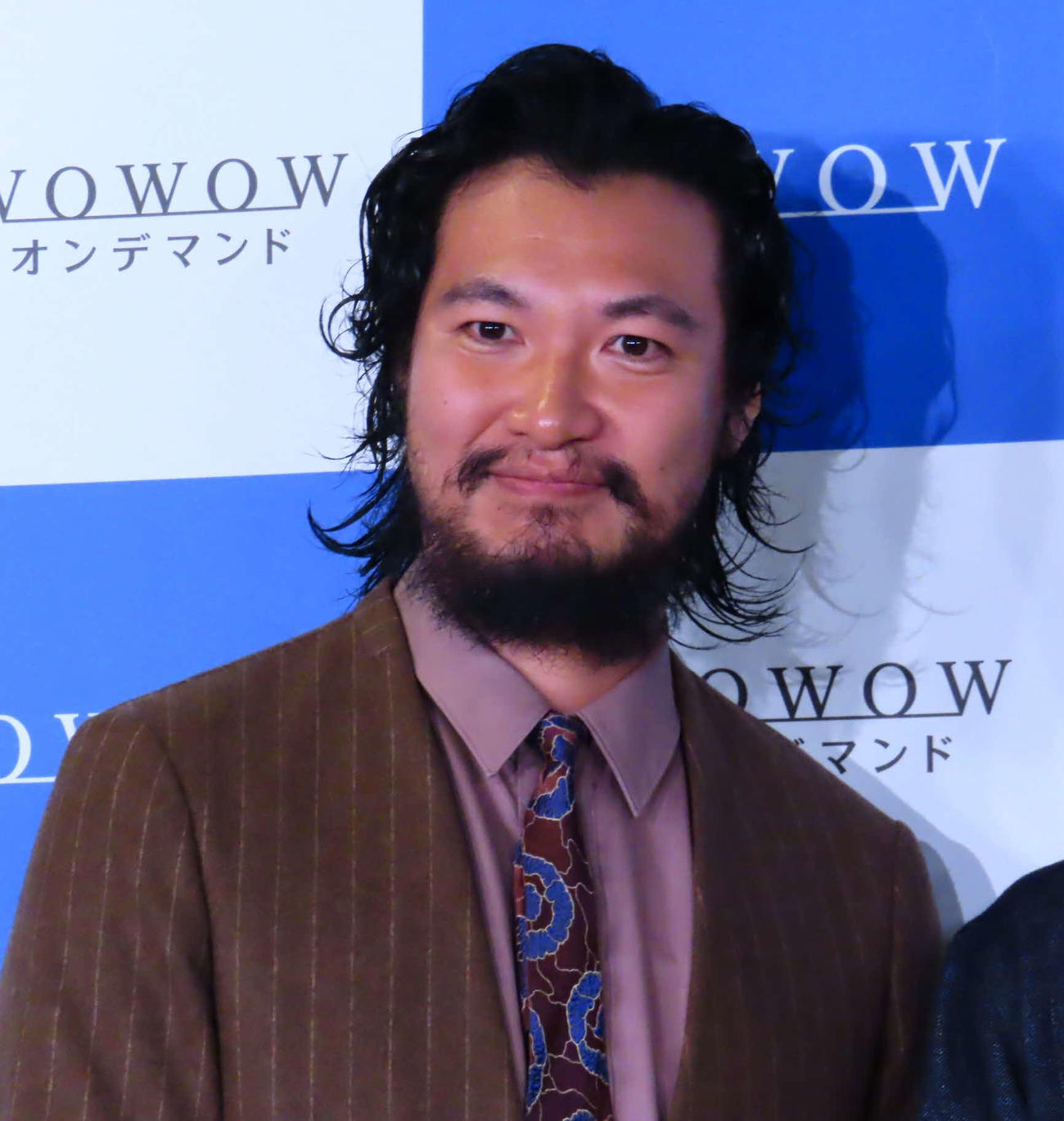 WOWOW連続ドラマW「1972　渚の螢火」完成報告会に登壇した青木崇高