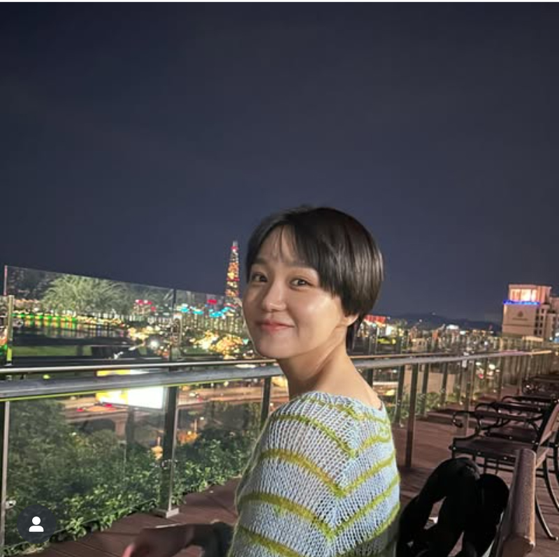 奈緒のインスタグラムから