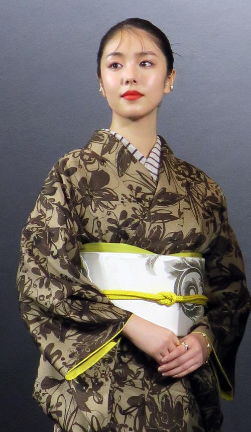 高橋克典がシックな着物姿披露も「刀差したい。本当はちょんまげに