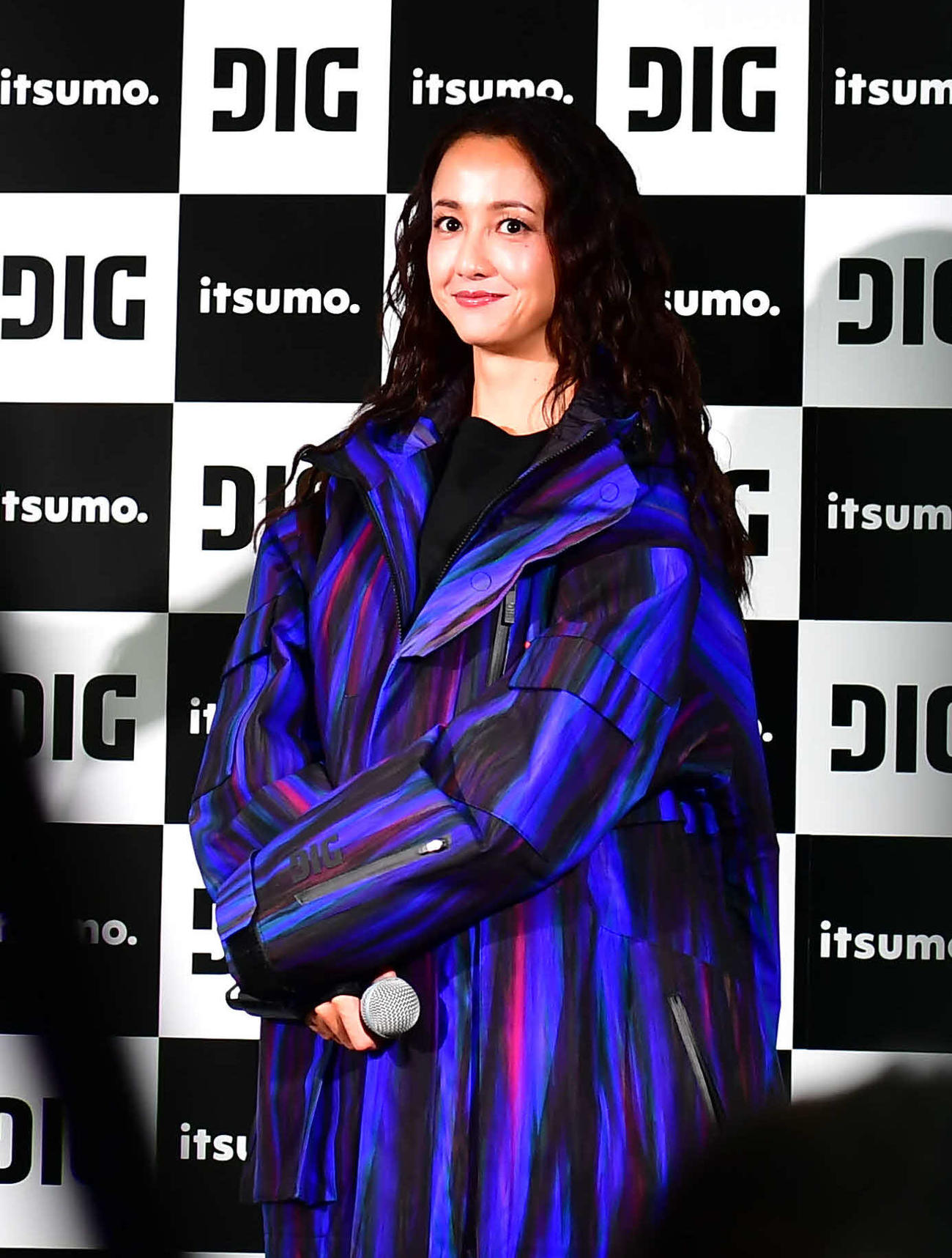 D2Cスポーツアパレルブランド「DIG（ディグ）」ブランドローンチ会見に出席した沢尻エリカ（撮影・松尾幸之介）