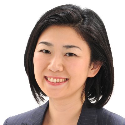 牧島かれん氏のXプロフィル画像