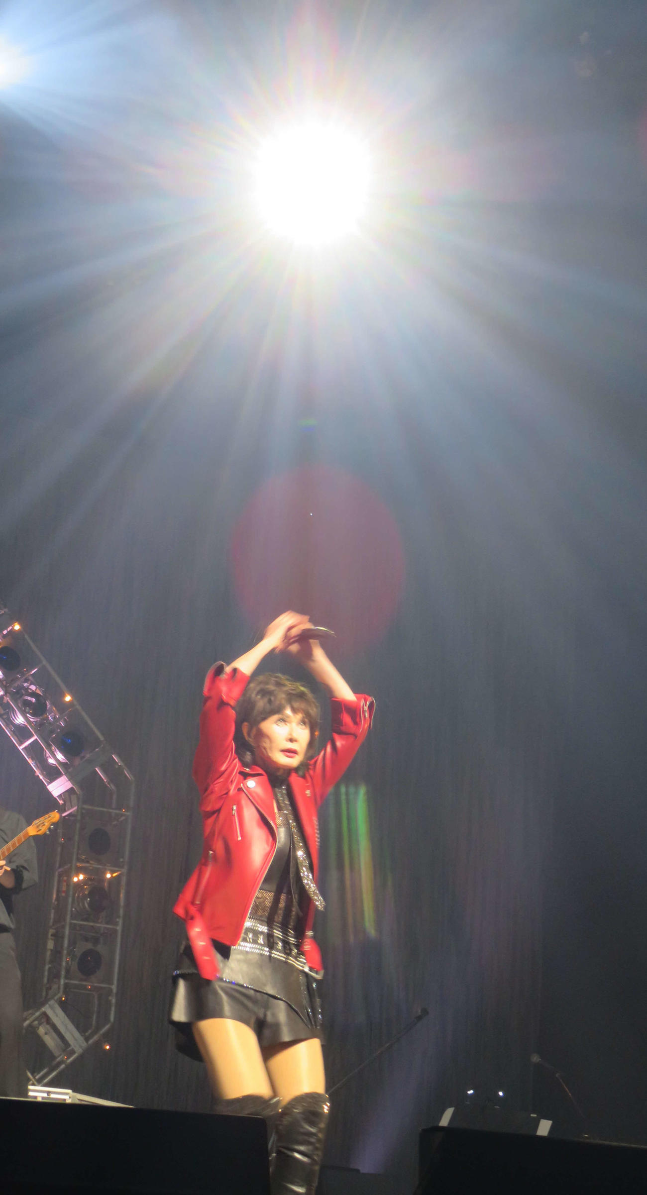 60周年記念コンサートを行った山本リンダ