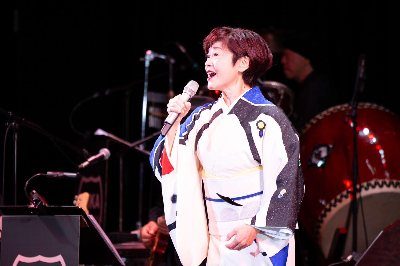 都内でコンサートを行った神野美伽