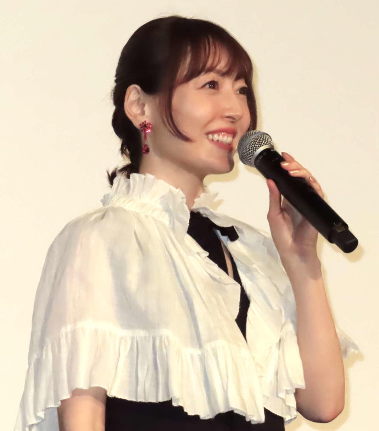 「劇場版　呪術廻戦（じゅじゅつかいせん）0」復活上映初日舞台あいさつに登壇した花澤香菜