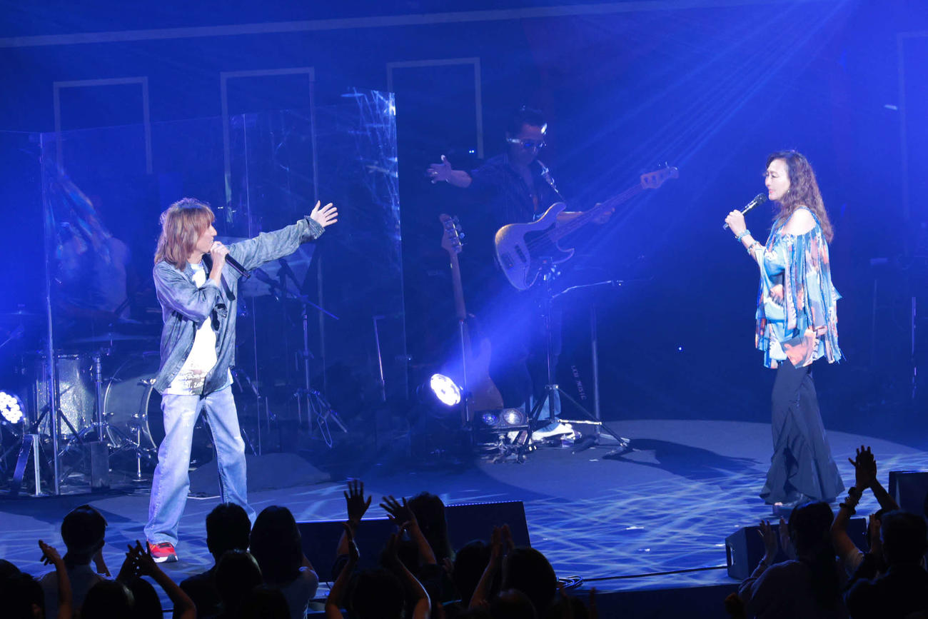「ANRI LIVE 2025 TIMELY！！」東京公演で22年ぶりに共演した角松敏生と杏里