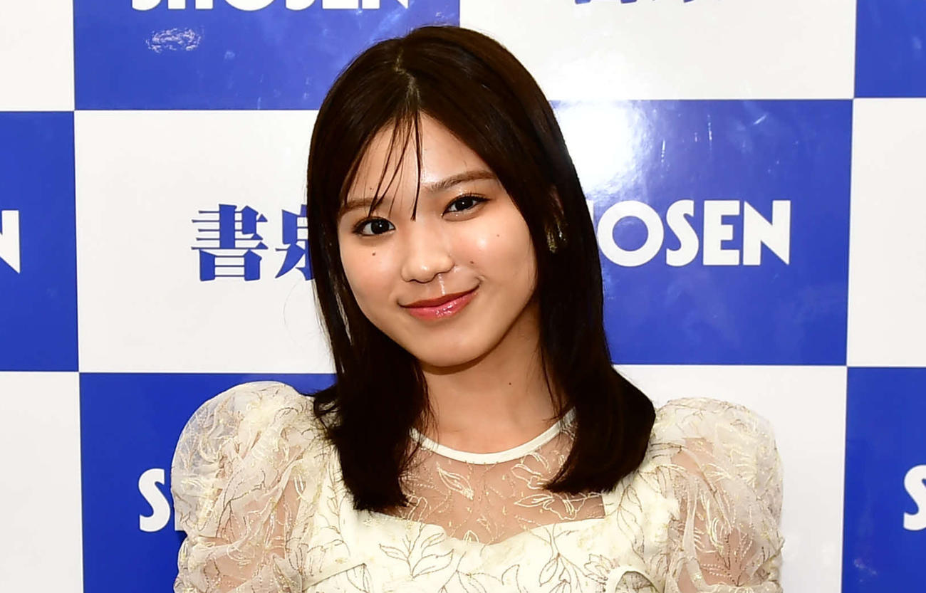 ファースト写真集「ケレン」発売記念イベントを行った矢野ななか（撮影・松尾幸之介）