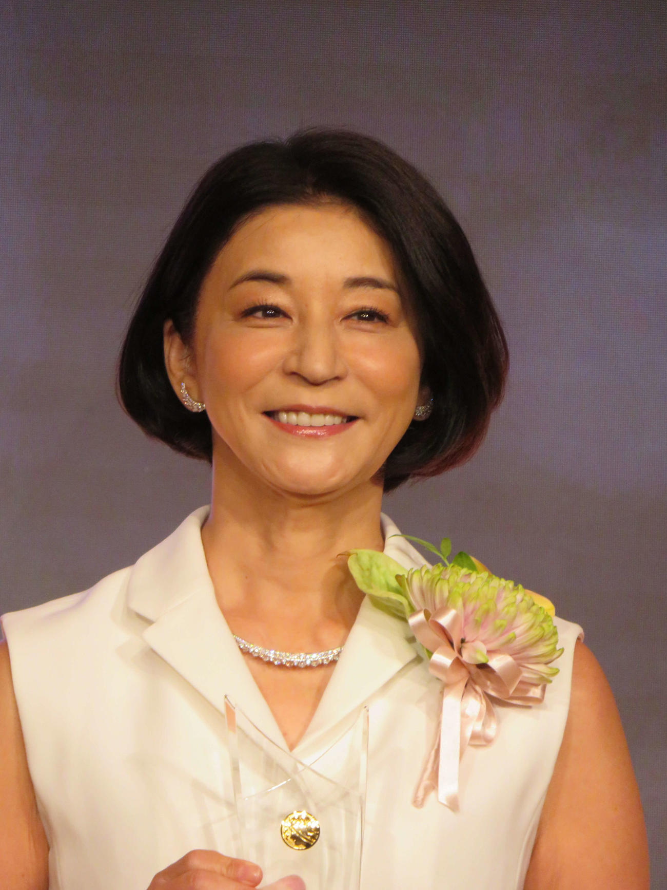 「ベスト・ヘア2025」の50代部門に選ばれた高嶋ちさ子