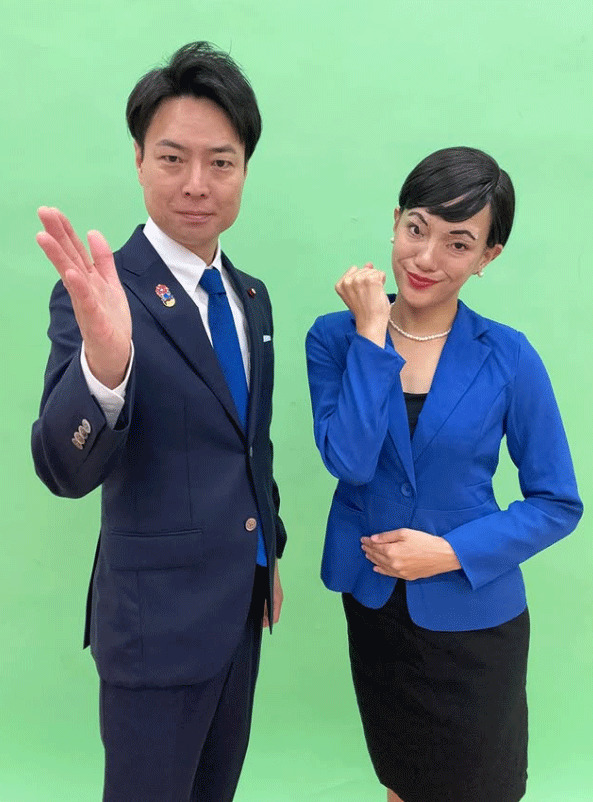 小泉進次郎氏になりきった信濃岳夫と高市総理になりきった金原早苗（信濃岳夫のインスタグラムから）