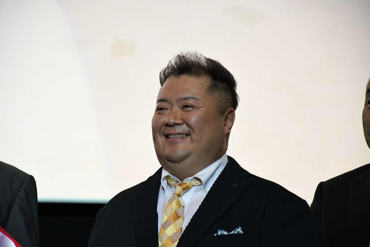 「2025大阪・中国映画週間」開会式に出席したブラックマヨネーズ小杉竜一（撮影・阪口孝志）