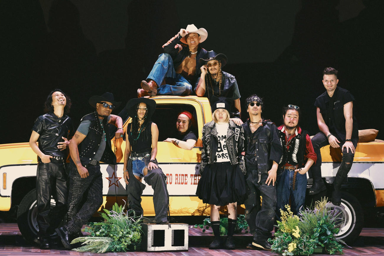 アリーナツアーの初日公演を行った平井大（撮影・Lady Brown Pictures）