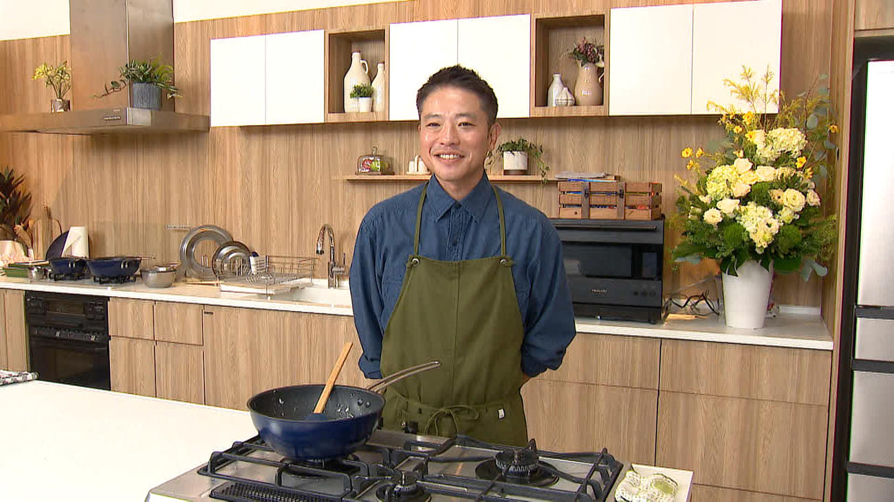 テレビ東京系新番組「ぺこもぐキッチン」の栗原心平氏