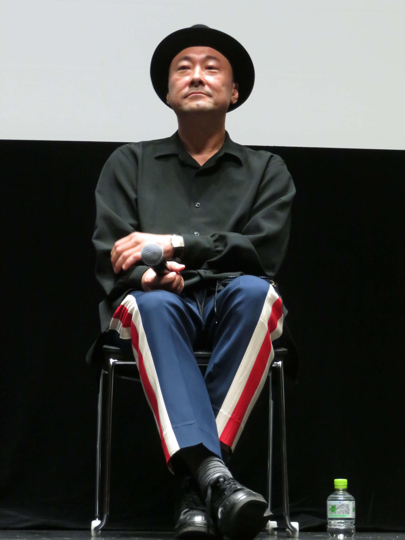 東京国際映画祭ガラ・セレクションに出品した映画「ナイトフラワー」公式上映に登壇した内田英治監督（撮影・村上幸将）