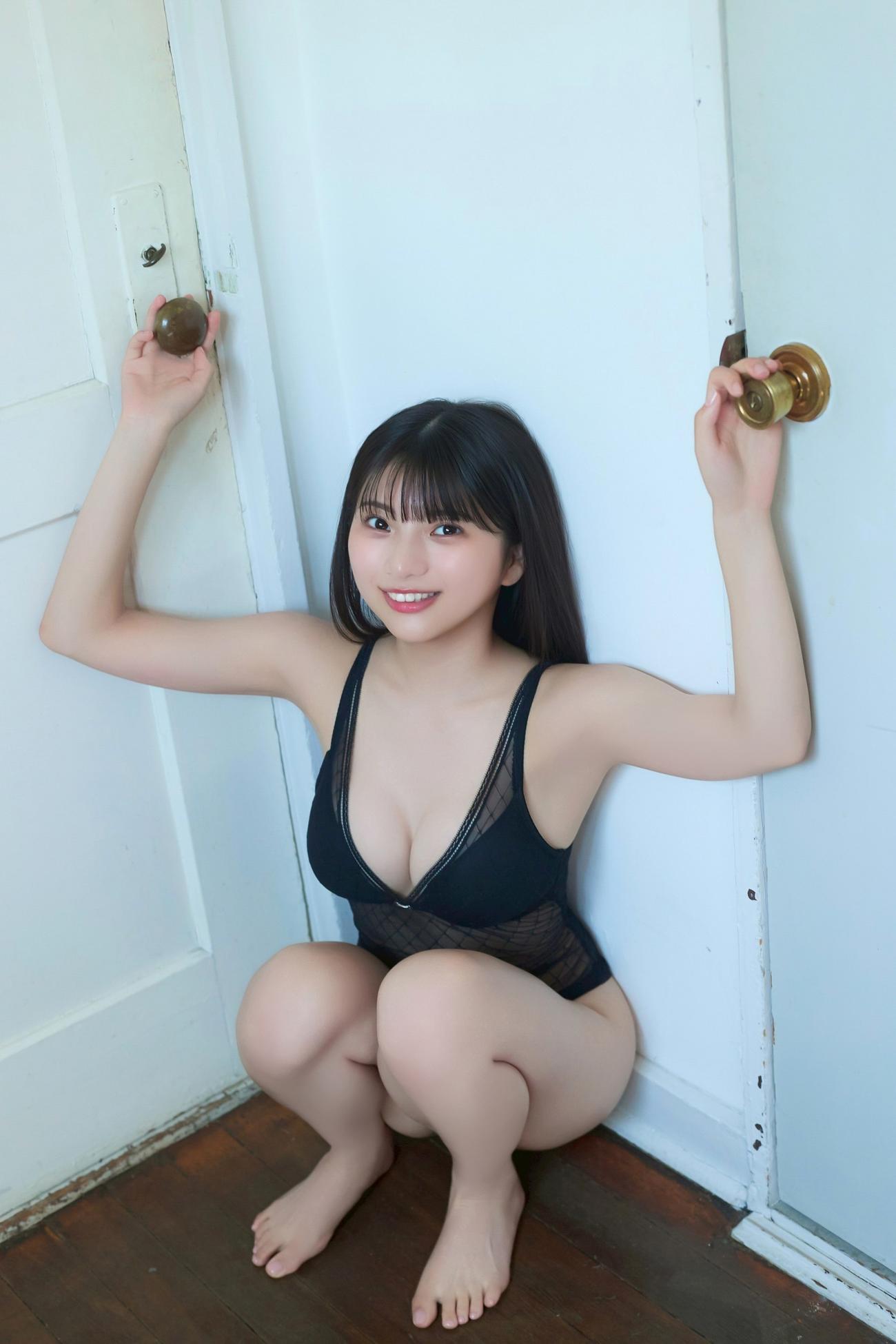 「週刊プレイボーイ」のグラビアに登場している＃Mooove！姫野ひなの（C）集英社／桑島智輝