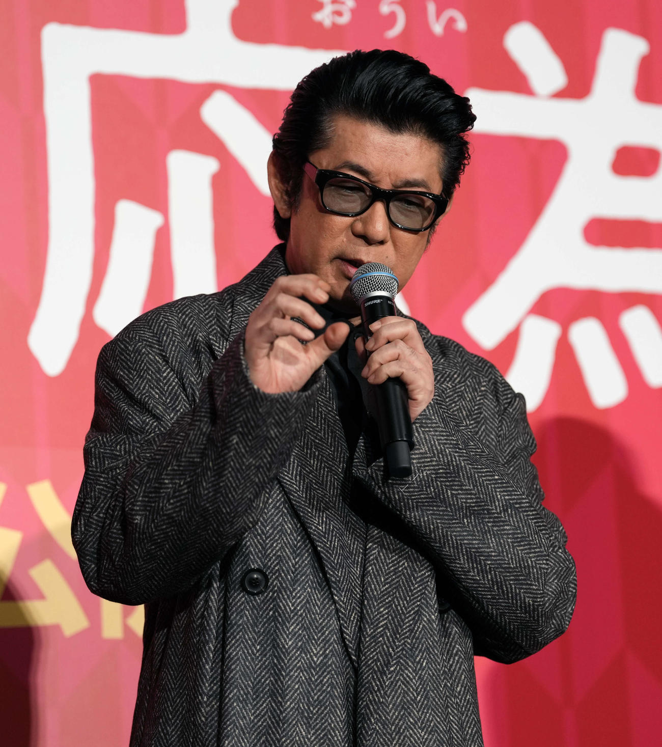 映画「おーい、応為」大ヒット御礼舞台あいさつに登場し思いを語る永瀬正敏（撮影・小島史椰）