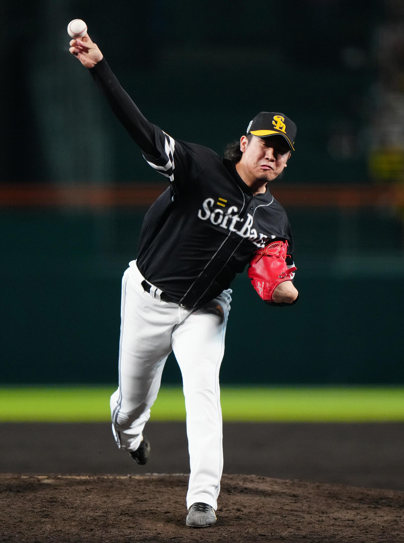 阪神対ソフトバンク　9回裏から5番手で登板したソフトバンク杉山（撮影・鈴木みどり）