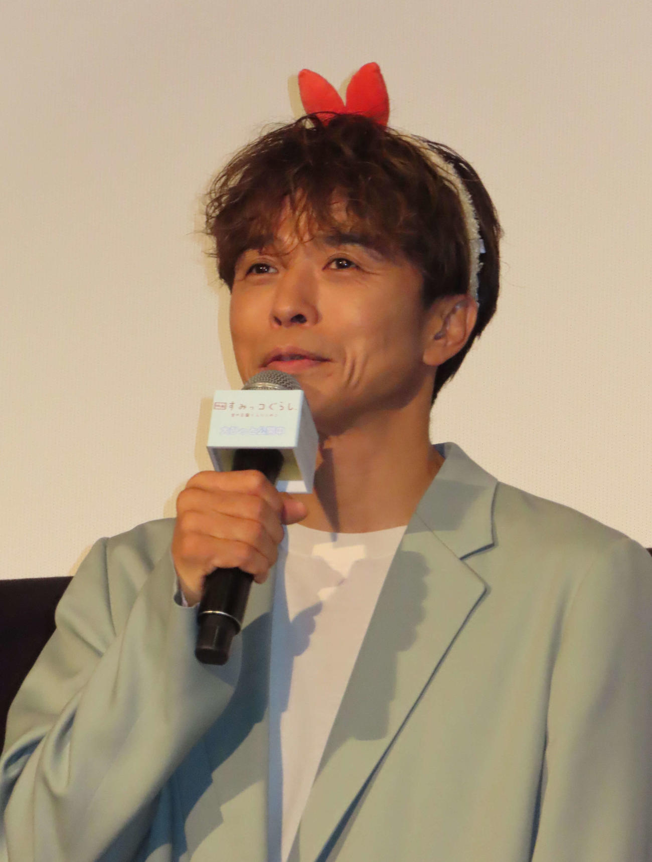 「映画すみっコぐらし　空の王国とふたりのコ」の初日舞台あいさつに出席した井ノ原快彦