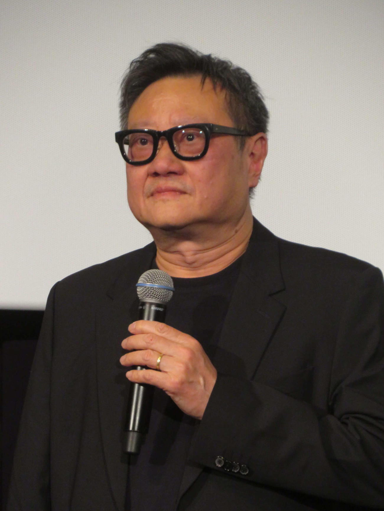 映画「SPIRIT WORLD－スピリットワールド－」全国拡大公開初日舞台あいさつに出席したエリック・クー監督（撮影・川田和博）