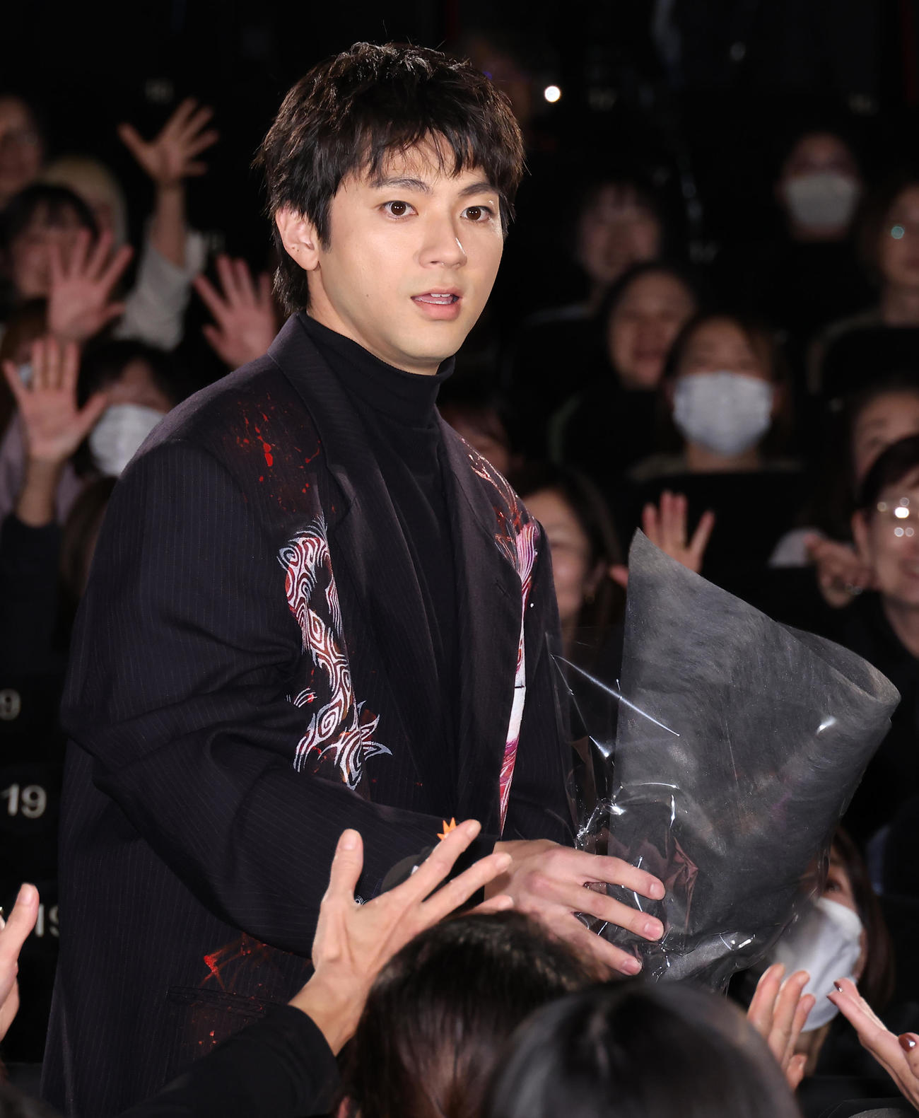 映画「爆弾」公開記念舞台あいさつを行った山田裕貴（撮影・中島郁夫）