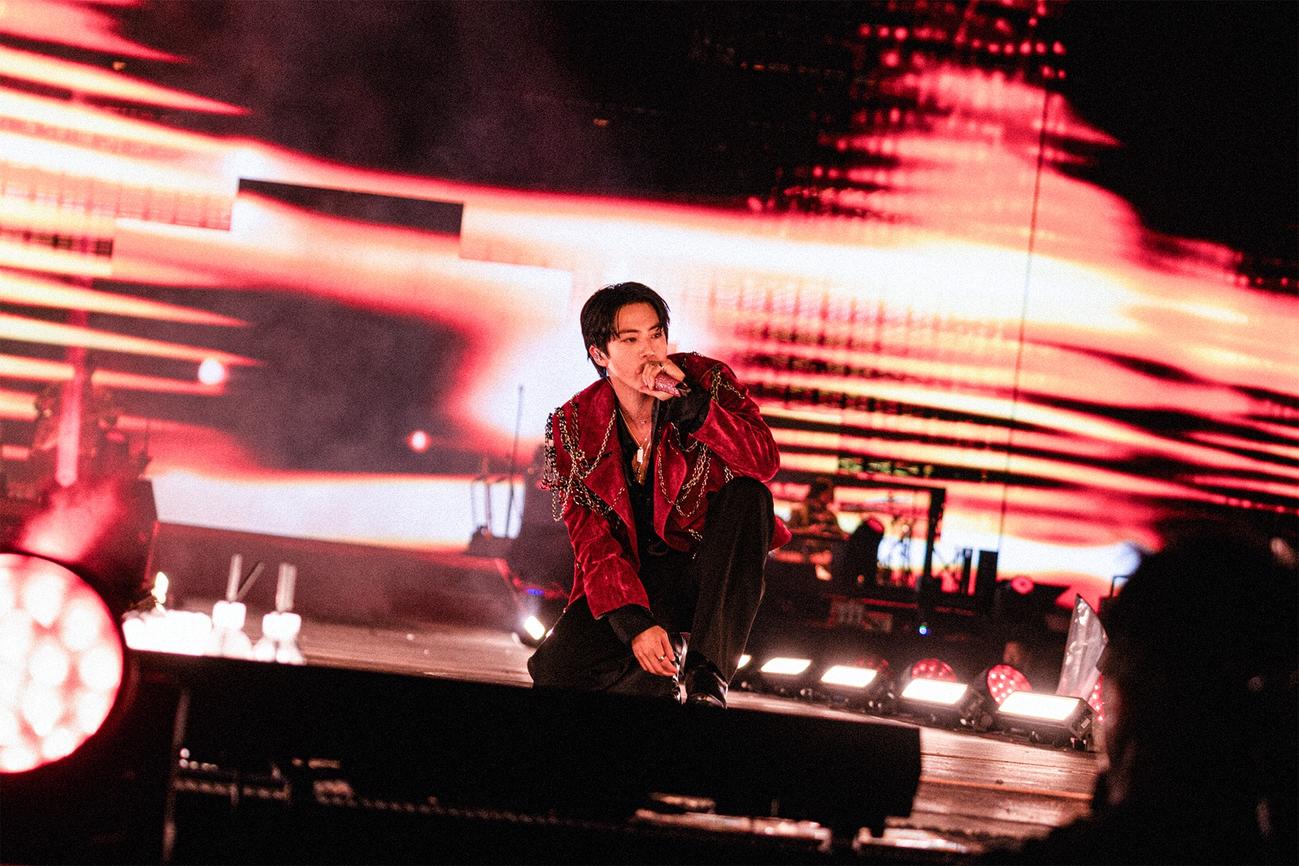 初のソロワールドツアーファイナル「#RUNSEOKJIN_EP.TOUR_ENCORE」を行ったBTSのJIN (P)＆(C)BIGHIT MUSIC