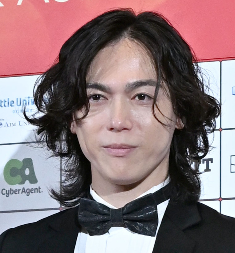 塩谷瞬（2025年6月撮影）