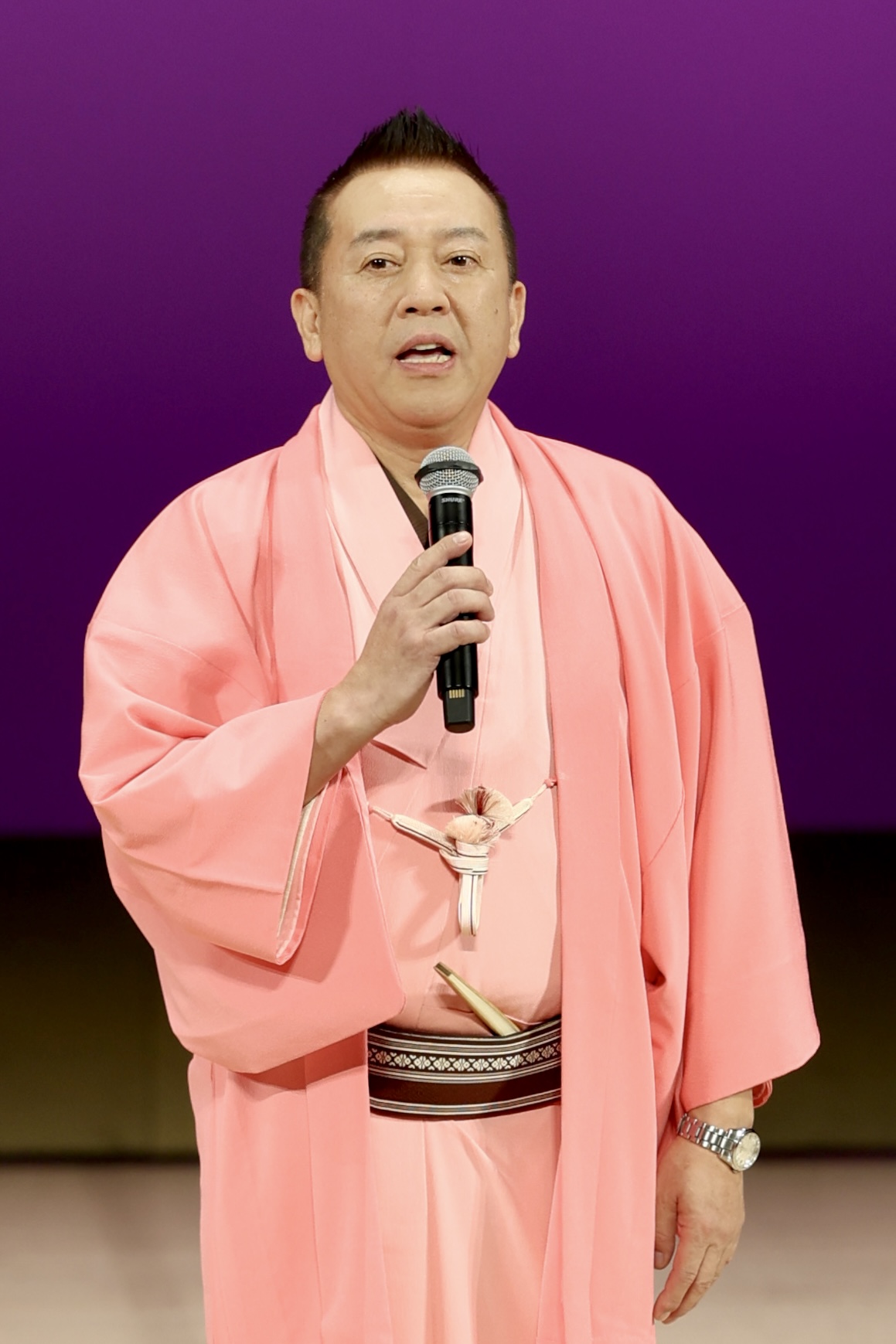 オープニングであいさつする林家たい平（撮影・河田真司）