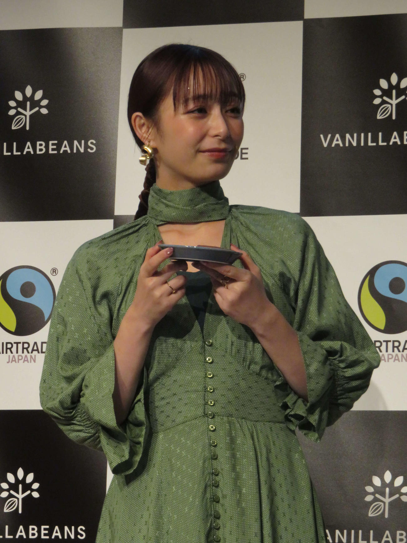 「エシカル消費とフェアトレード」に関する調査結果発表会および「あなたの一歩が未来を変える。フェアトレードアクションで広がるチョコレートの世界」に出席した宇垣美里