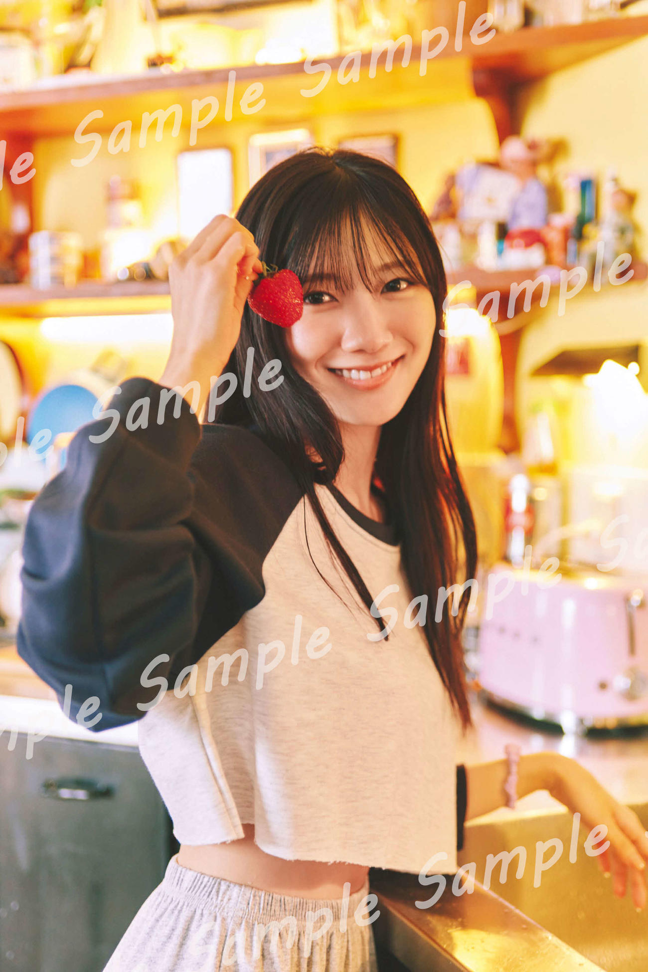 日向坂46河田陽菜セカンド写真集の特典カット　撮影／SAKAI DE JUN