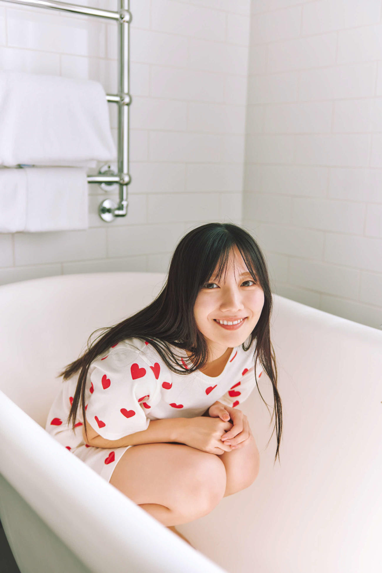 日向坂46河田陽菜セカンド写真集の先行カット　撮影／SAKAI DE JUN