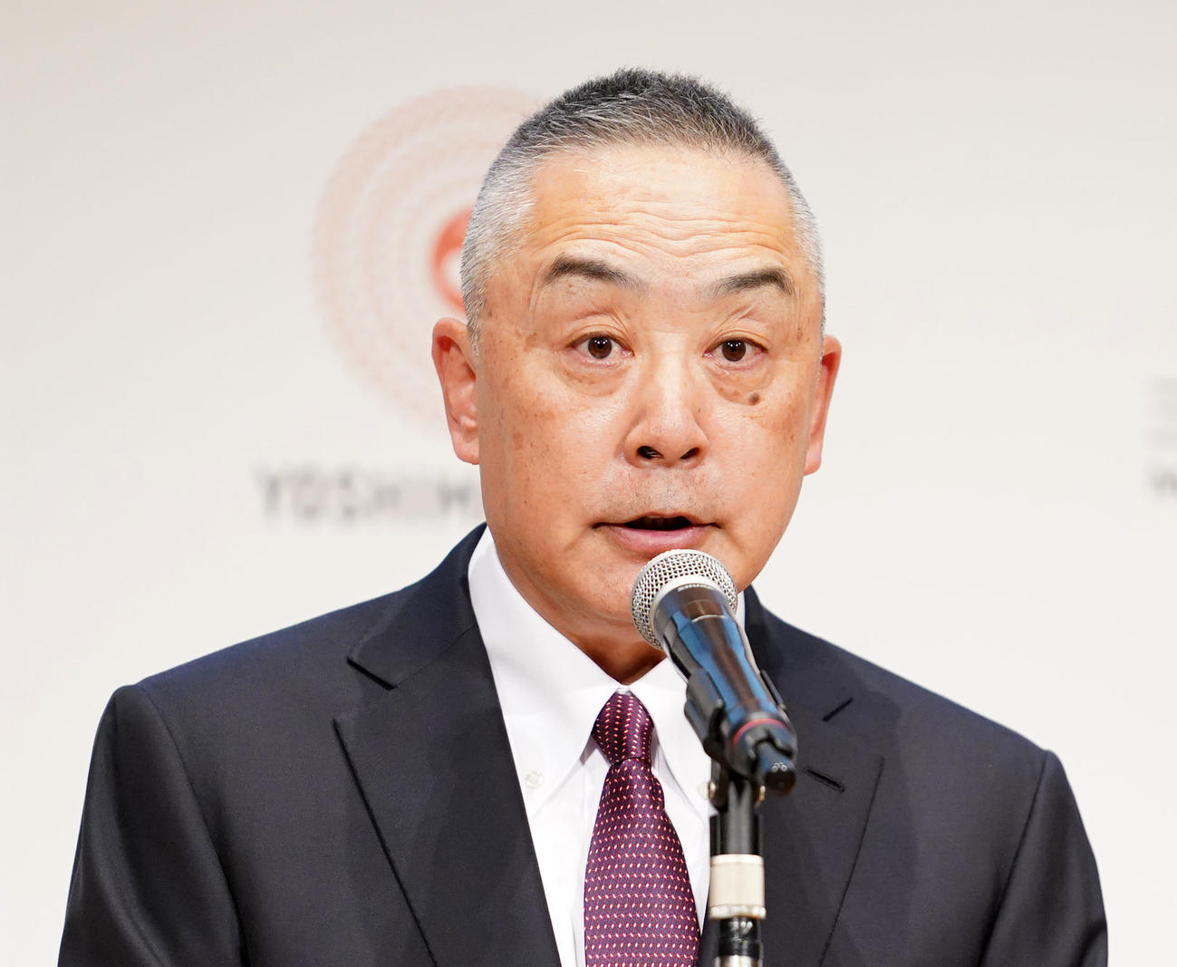 吉本興業の岡本昭彦社長（2023年2月撮影）