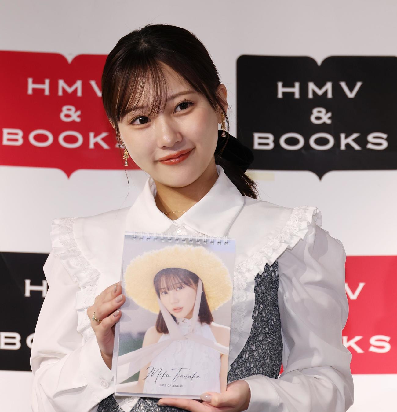 カレンダー発売記念イベントを行った田中美久（撮影・中島郁夫）