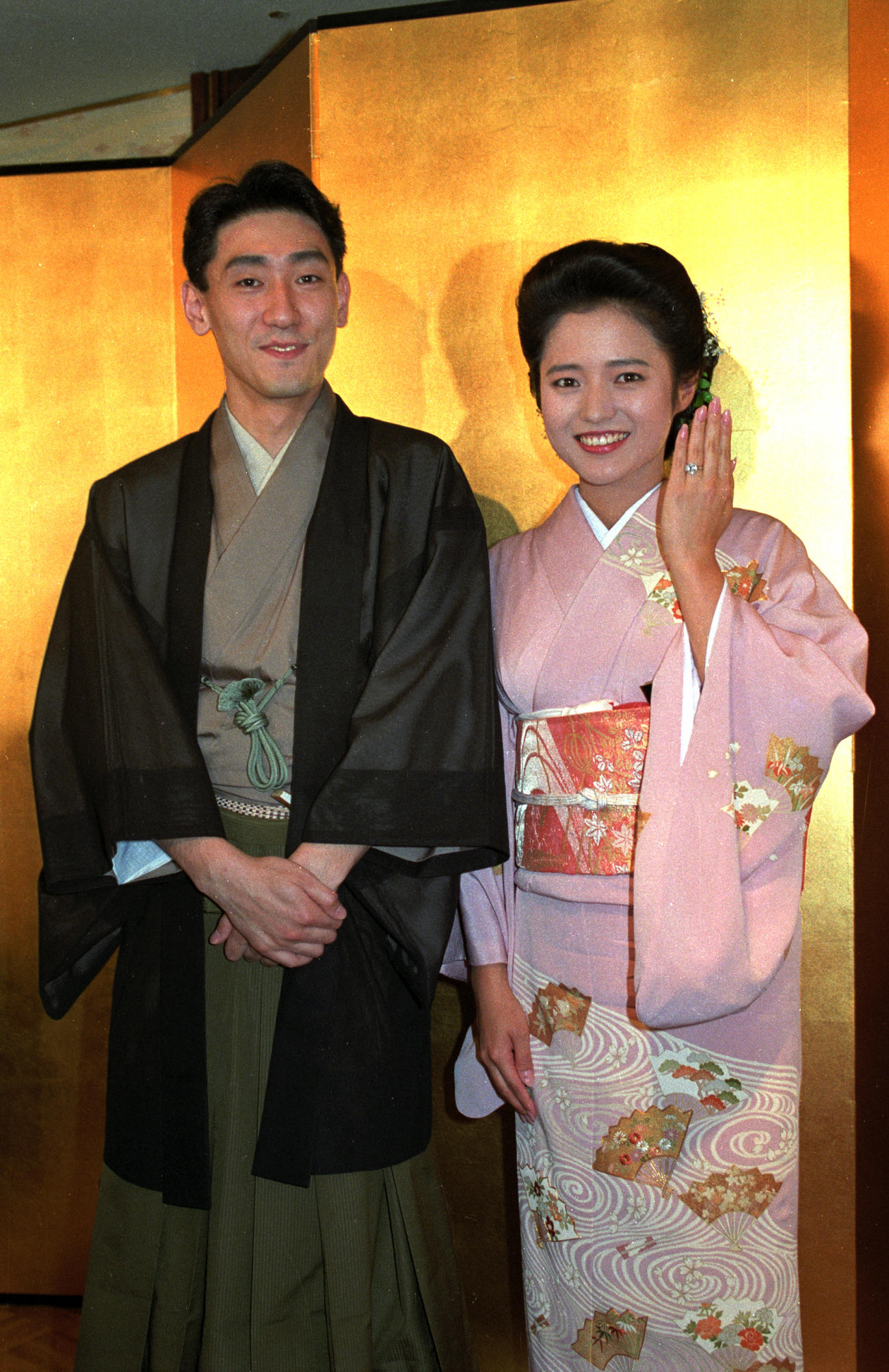 1991年6月12日　中村橋之助と三田寛子の婚約発表がで行われた