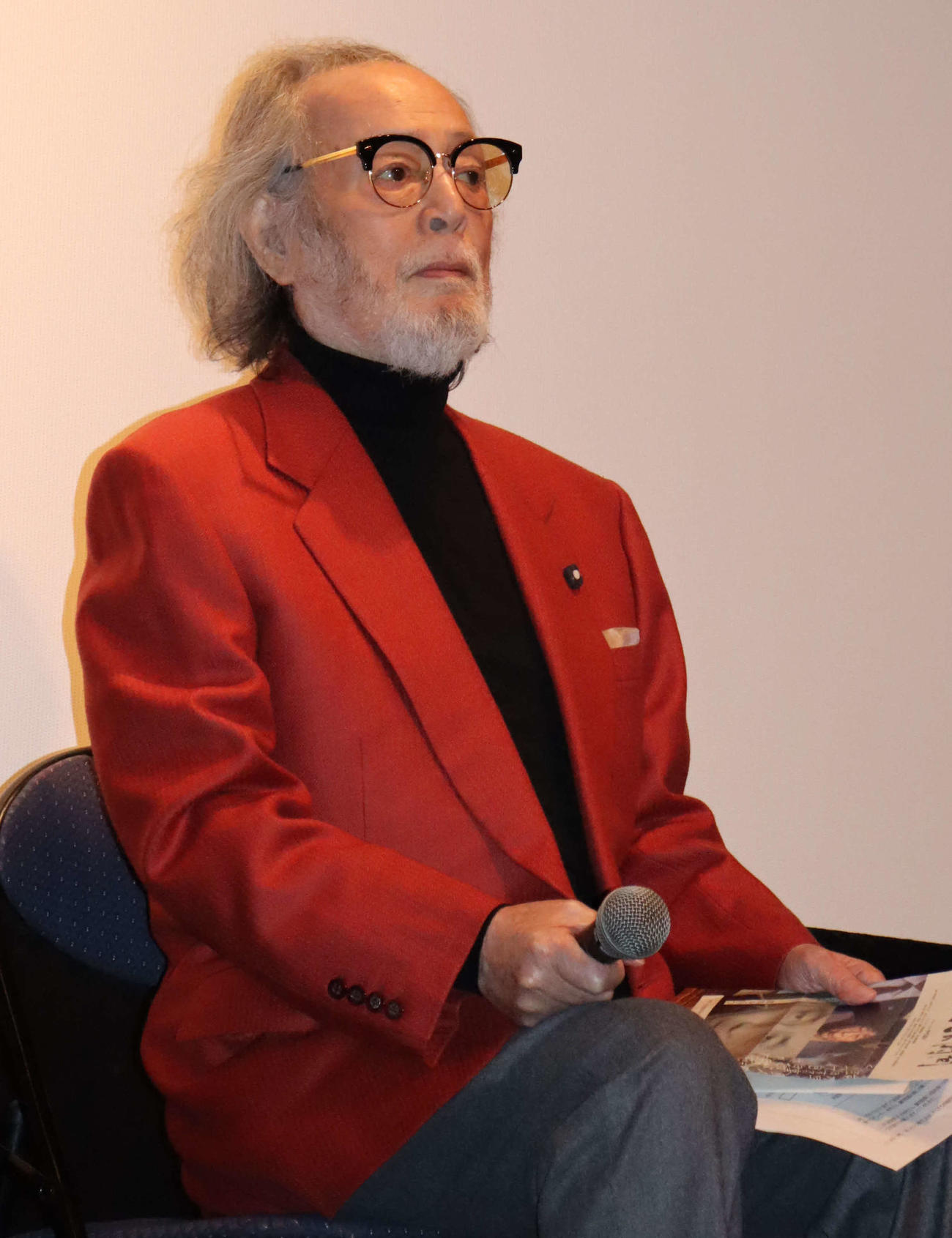 2025年1月　ドキュメンタリー映画「いもうとの時間」初日舞台あいさつに出席した仲代達矢さん