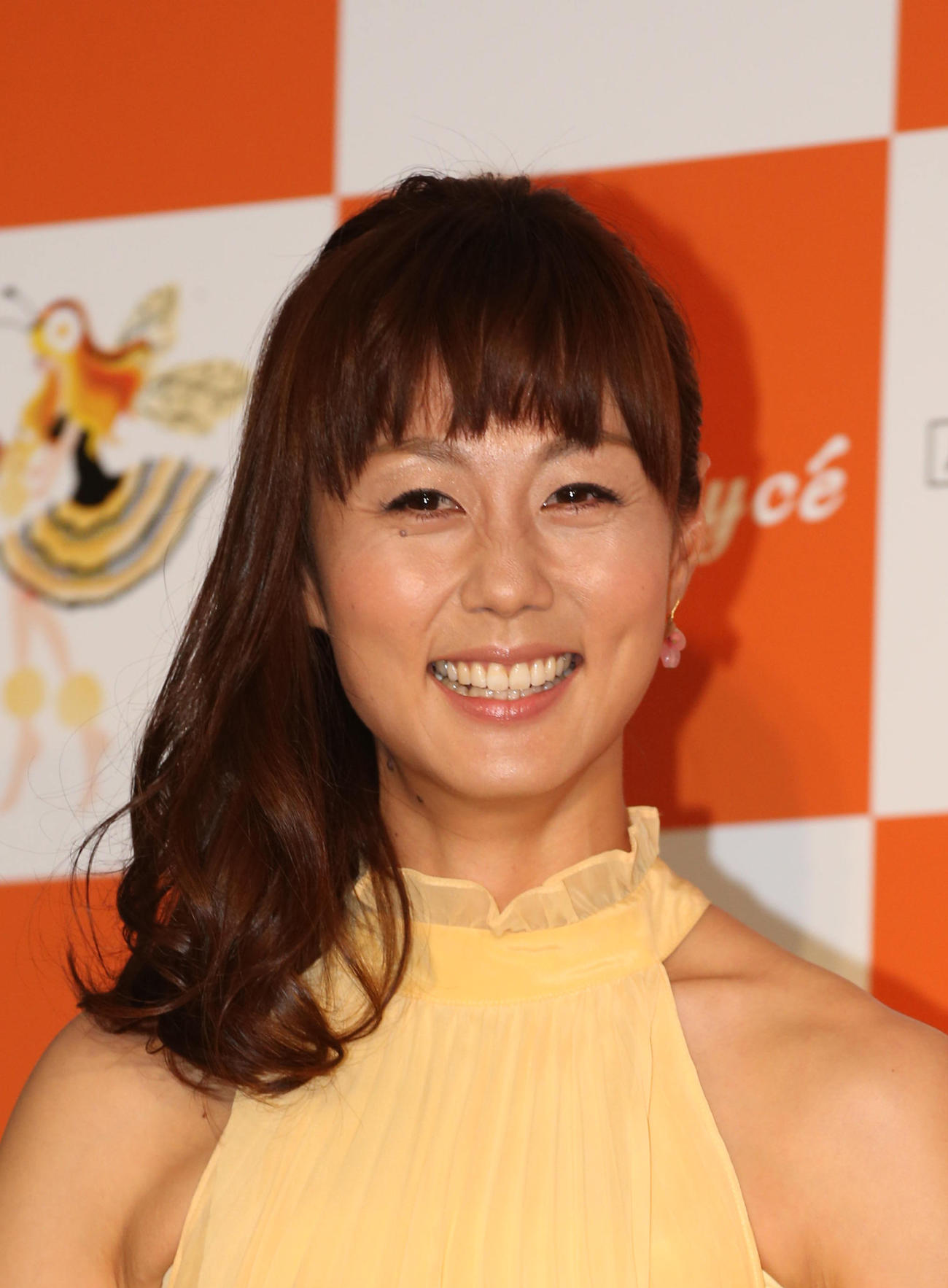 新井麻希アナ（2013年撮影）
