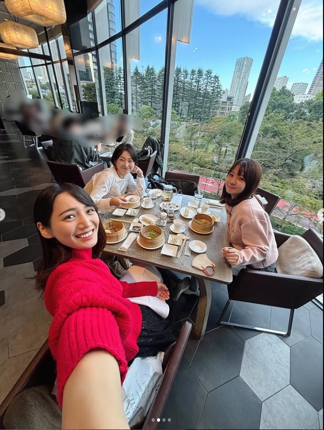 狩野恵里アナのインスタグラムから