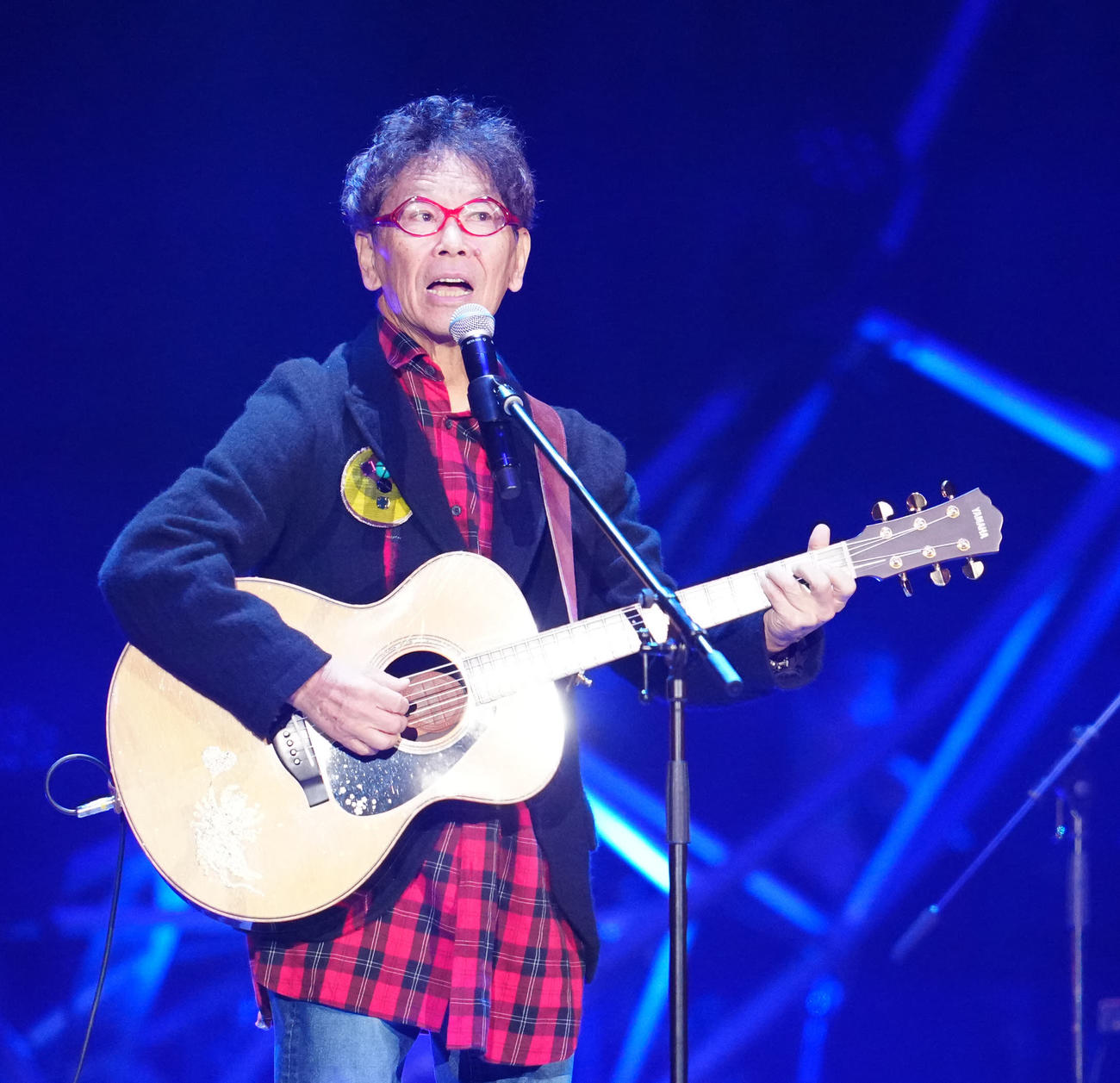 「五木JAM」で熱唱する南こうせつ（撮影・江口和貴）