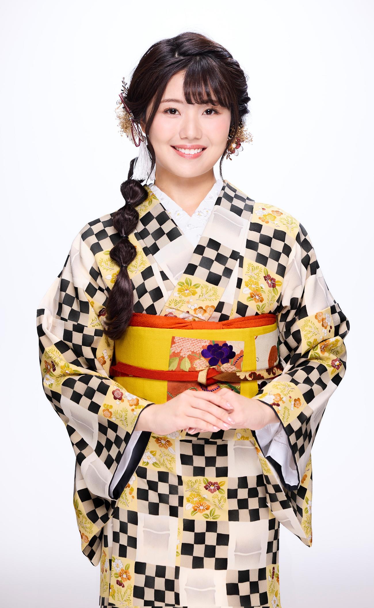 「令和のヒットメーカーを探せ！作詩コンテスト」に賛同する里野鈴妹