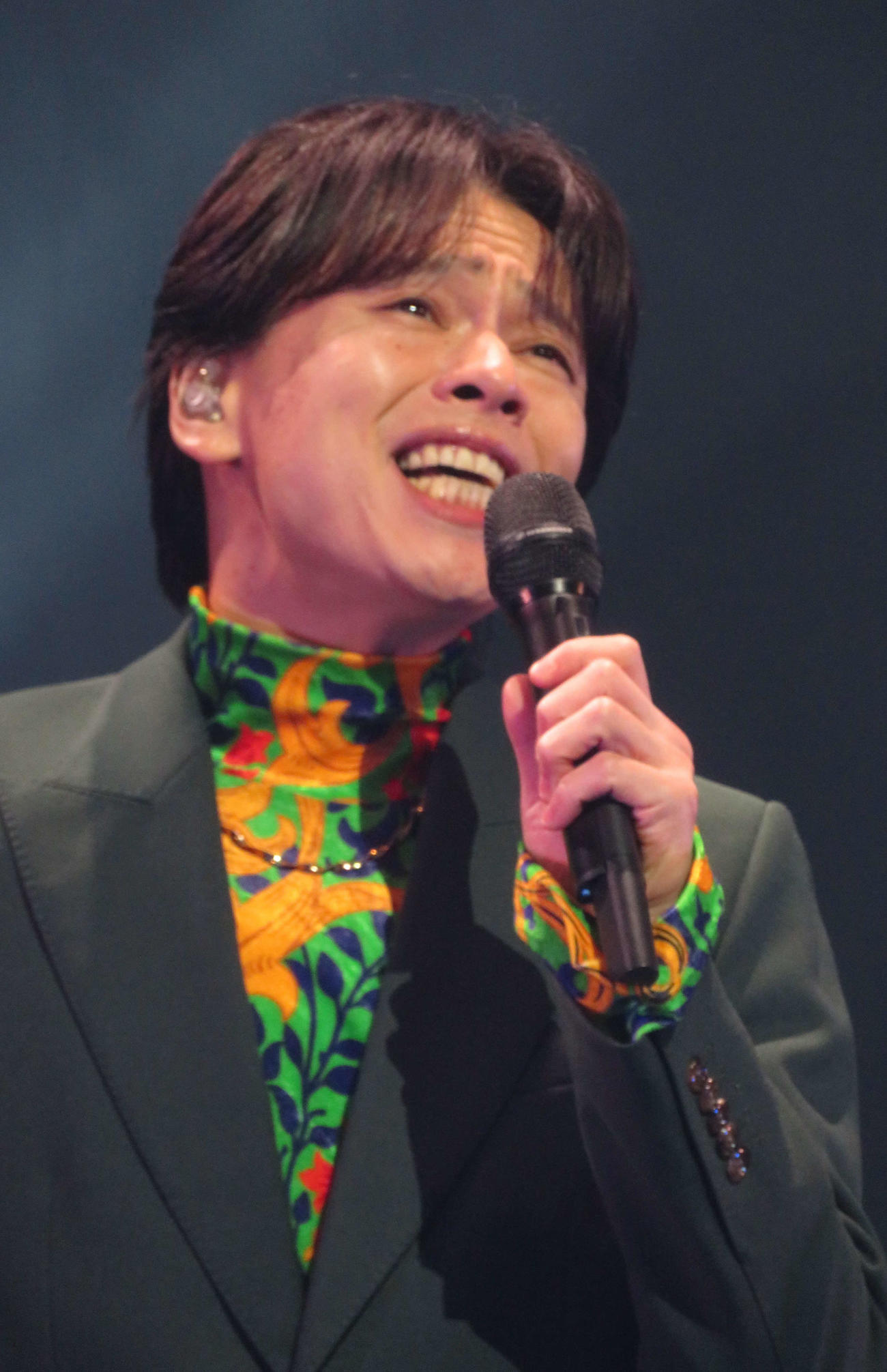 シティーポップの名曲を集めたライブ「City Pop Live」に参加した中川晃教