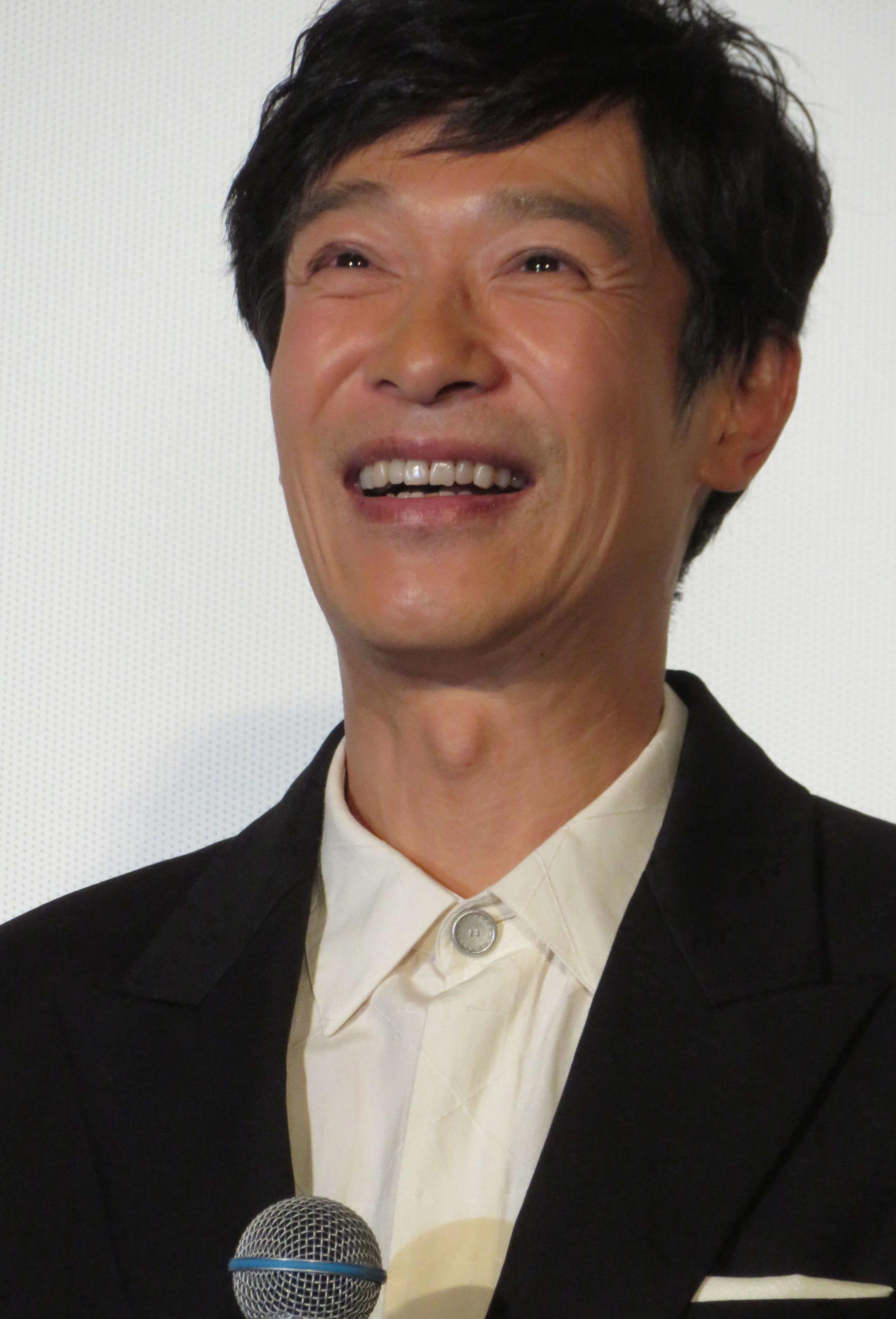 「平場の月」の公開初日舞台あいさつに登壇した堺雅人