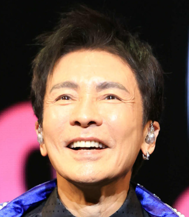 郷ひろみ（2025年5月撮影）