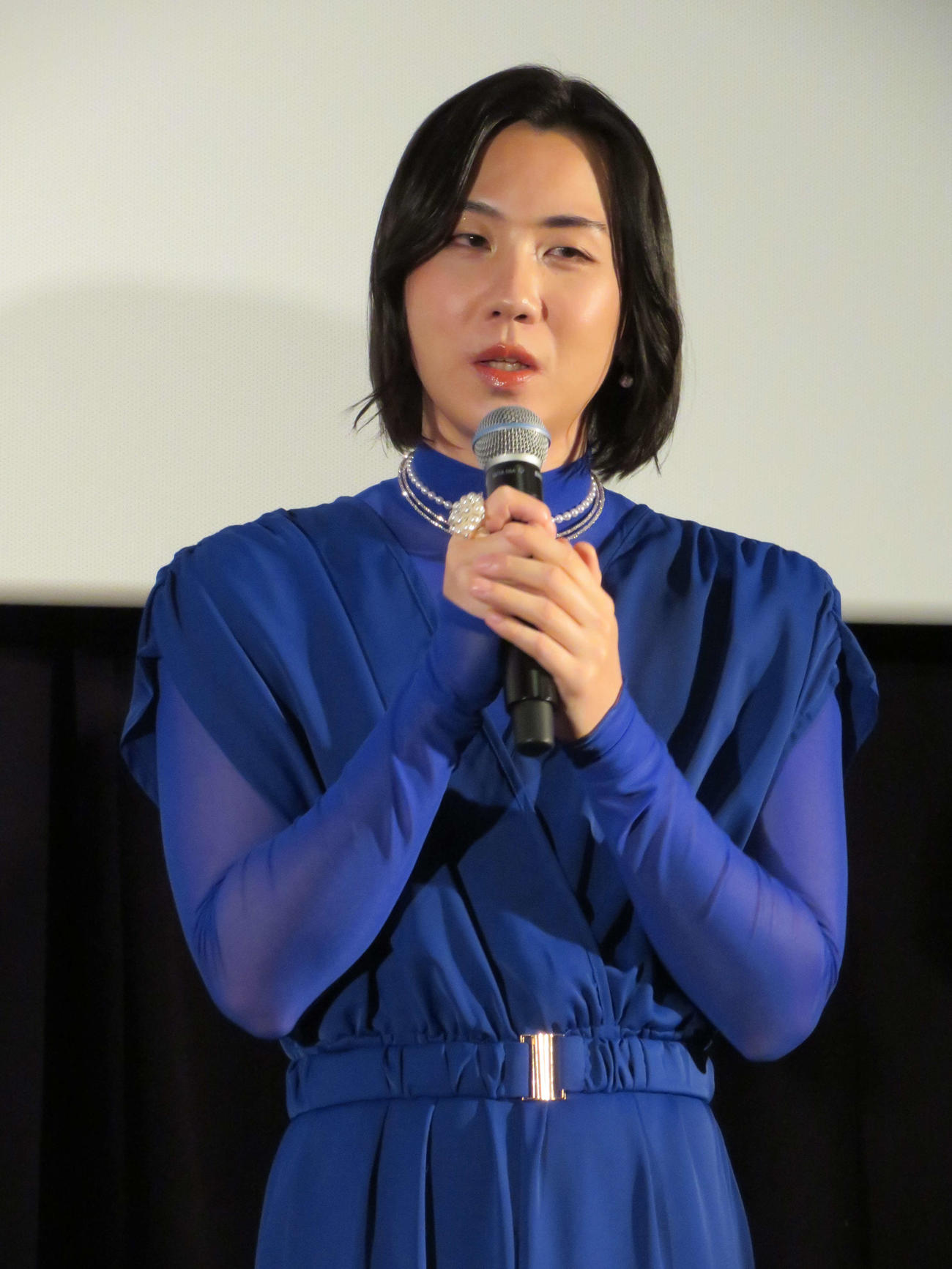 映画「ブルーボーイ事件」公開記念舞台あいさつに登壇した泰平（撮影・村上幸将）